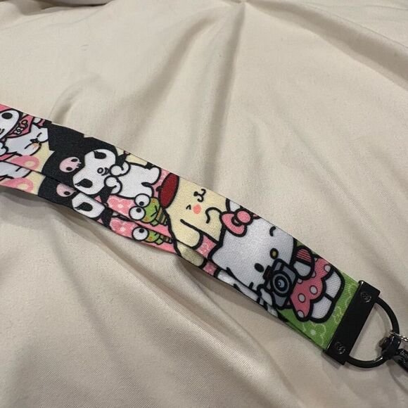 Sanrio Hello Kitty and Friends Lanyard Keychain ID Badge Key Holder NEW - Picture 5 of 5